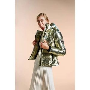 NWT Rossignol Gold Metallic Puffer Coat